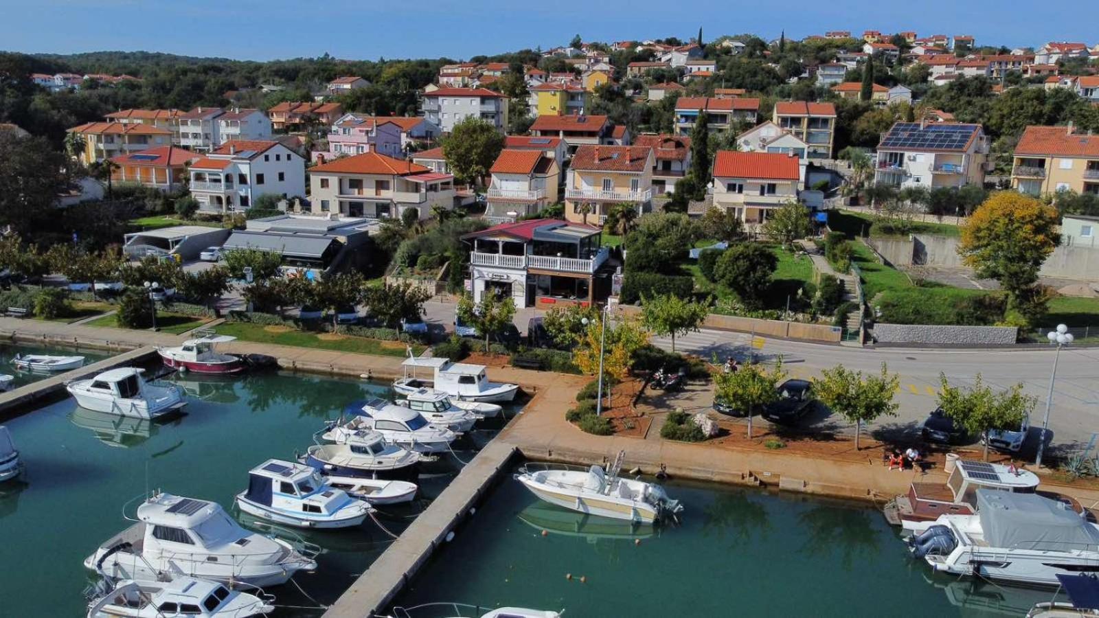 Apartman Kacic Sveti Ivan Dobrinjski Εξωτερικό φωτογραφία