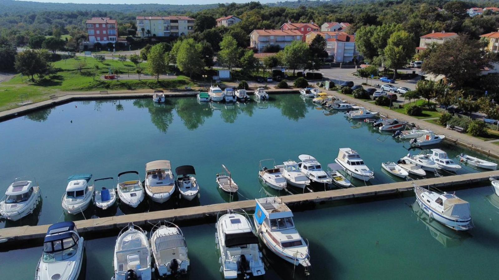 Apartman Kacic Sveti Ivan Dobrinjski Εξωτερικό φωτογραφία